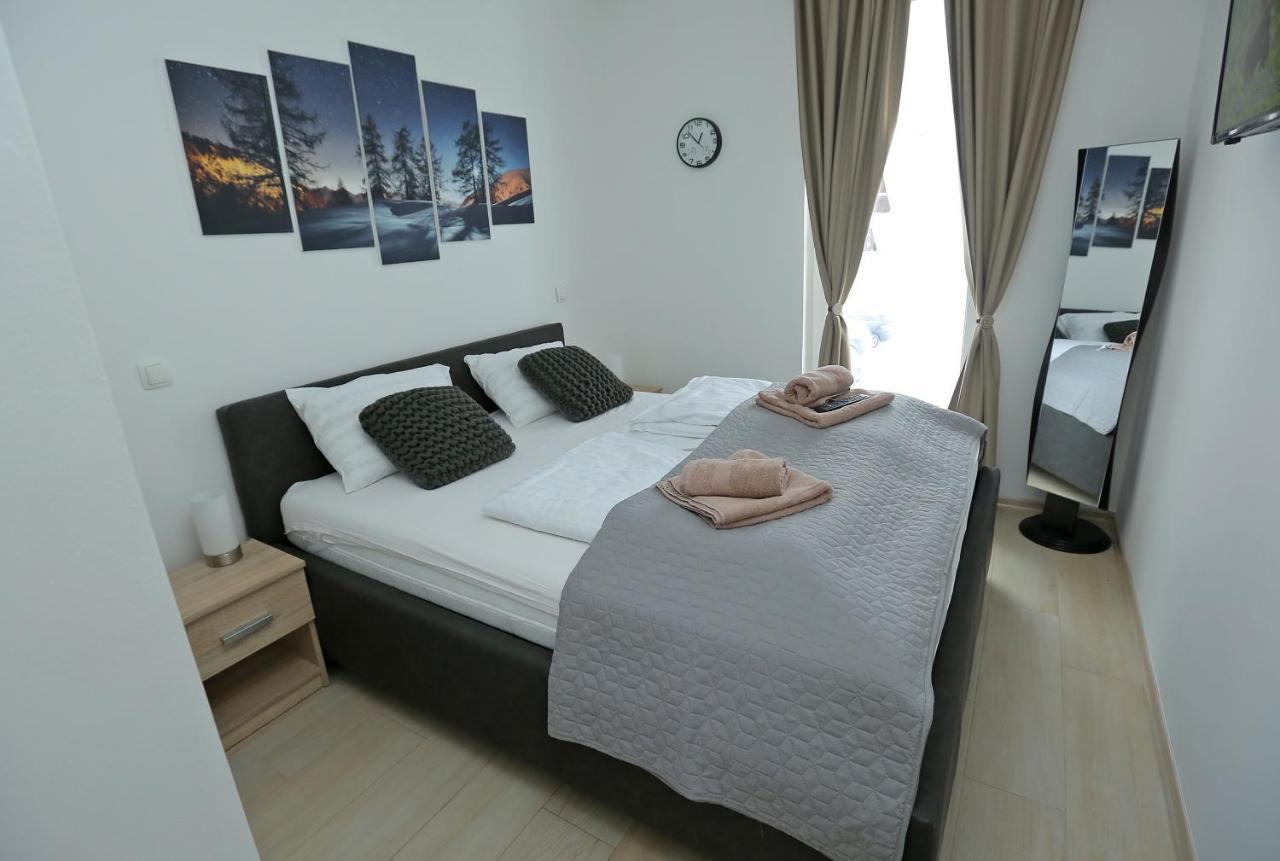 Nest Apartment ヤホリナ エクステリア 写真