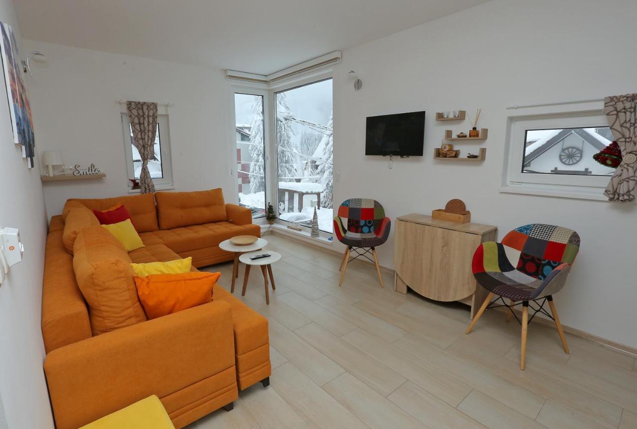 Nest Apartment ヤホリナ エクステリア 写真