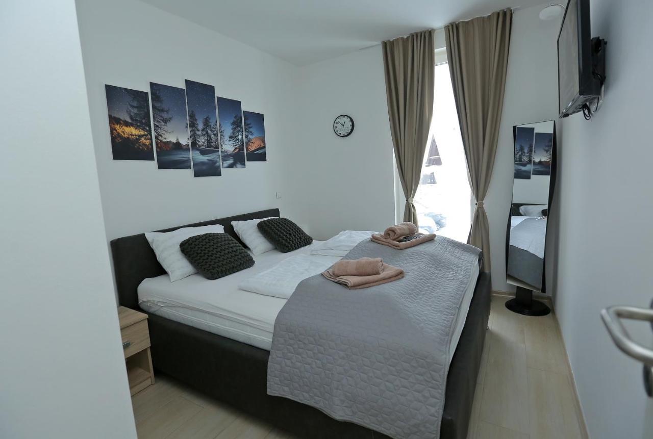 Nest Apartment ヤホリナ エクステリア 写真
