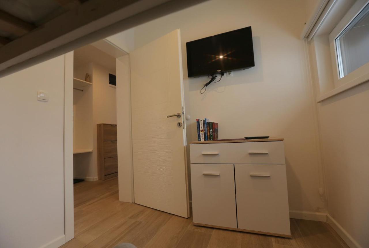 Nest Apartment ヤホリナ エクステリア 写真